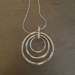 Silver tone necklace
